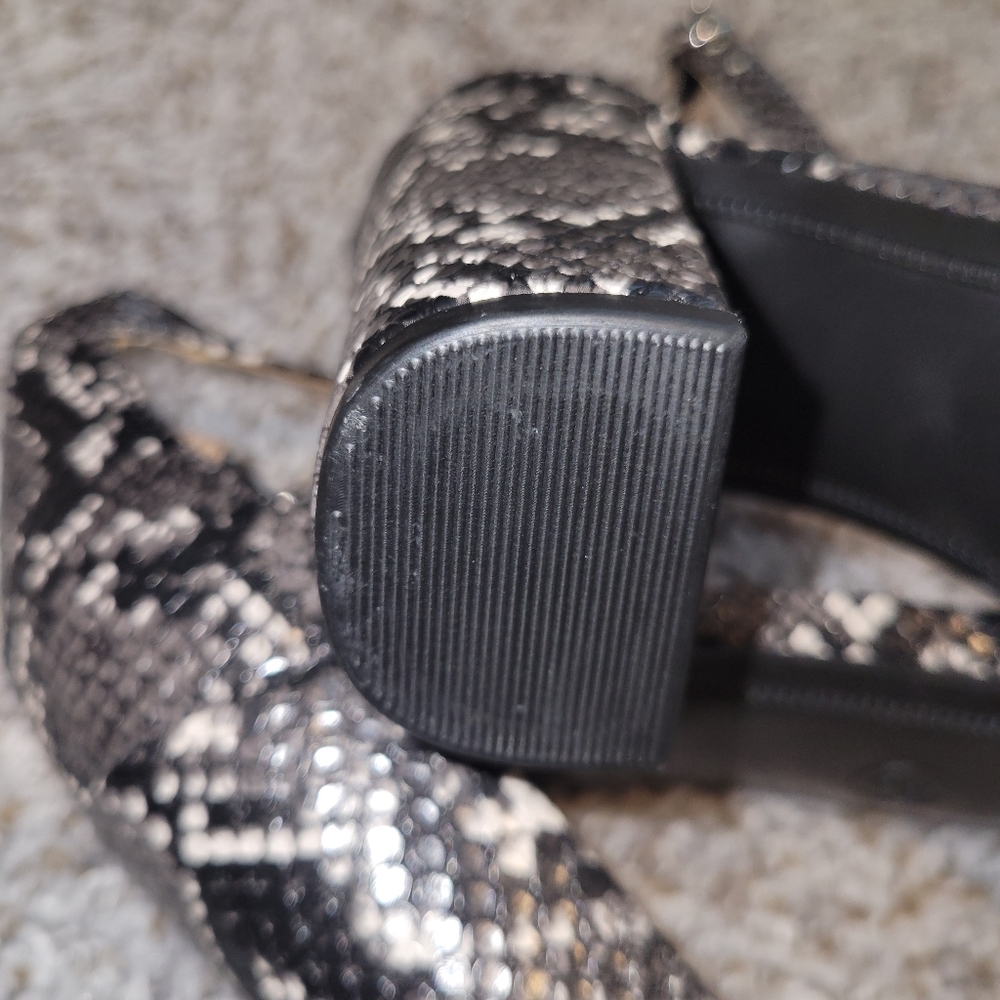 Worthington Fuchsia and A New Day Snake Print Heels - Picture 5 of 12